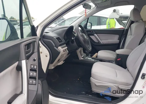 2015 Subaru Forester 2.5I z USA, uszkodzony, nr VIN JF2SJABC4FH493258